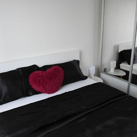Api Apartment Zagreb Extérieur photo