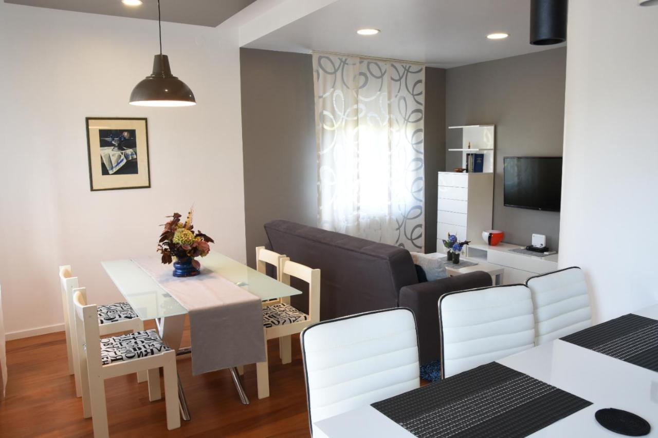 Api Apartment Zagreb Extérieur photo